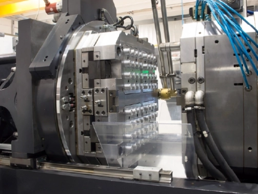 plastic mold injection plastic